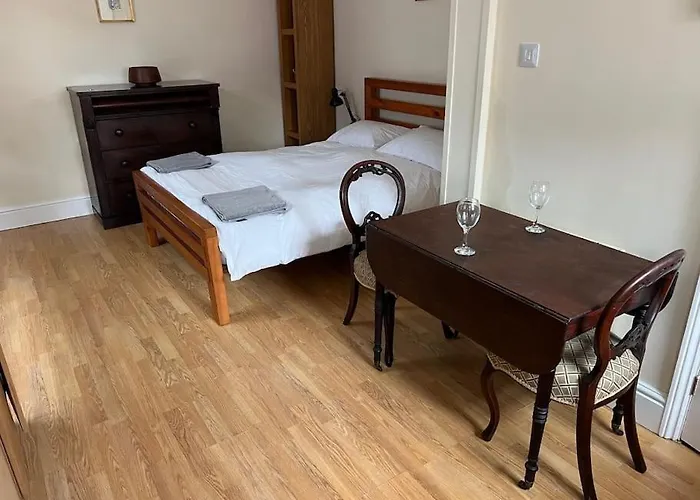 7A Sir Alf Ramsey Way