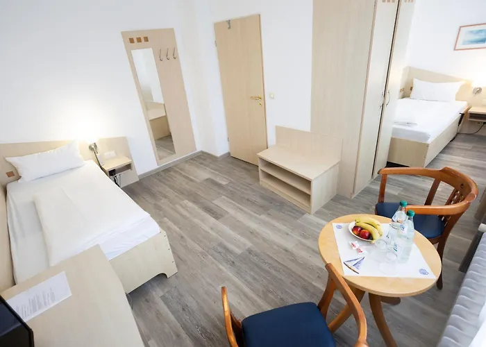 Hus Up Dün