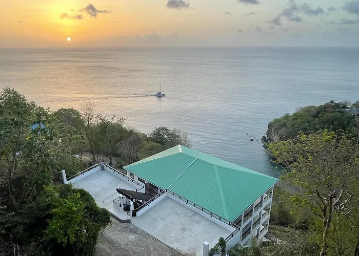 Villa Vino Lucia