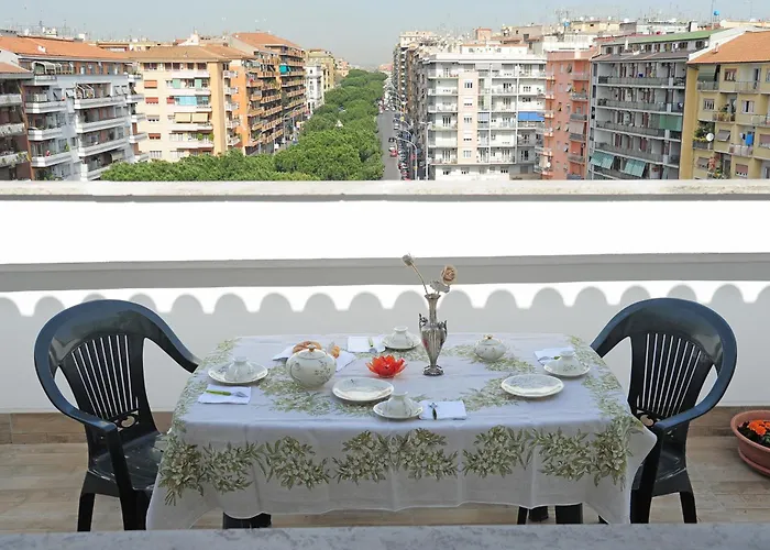 Attico luminoso terrazza Metro A Aria Cond WiFi