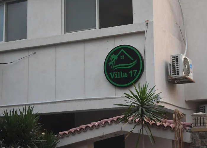 Cheap hotels Villa 17