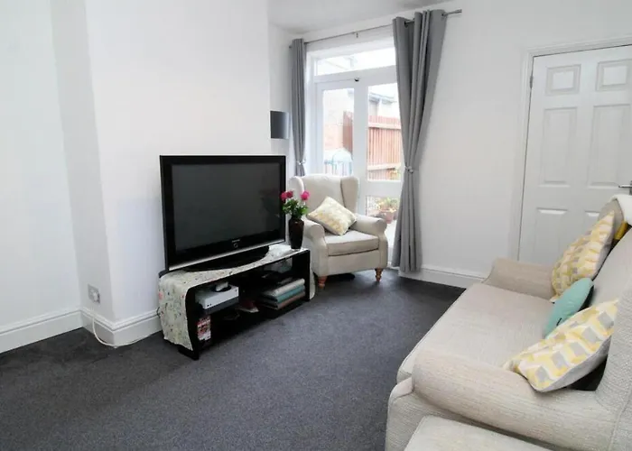 New Bilton House