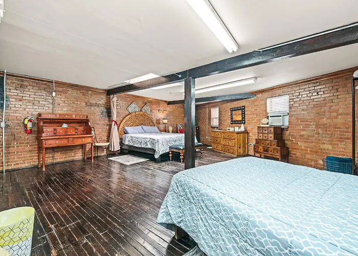 Dallas Farmers Market Apartment, Just Right In Downtown Dallas Tx Perfect Place