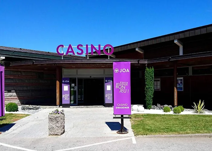 Hôtel accueillant les animaux: Chalet SPA Le Diamant Nathalie MN La Rouge