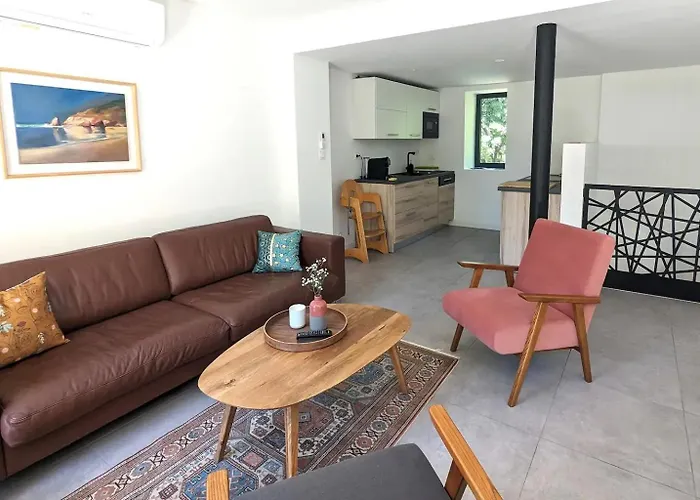 Maison Neuve en Provence