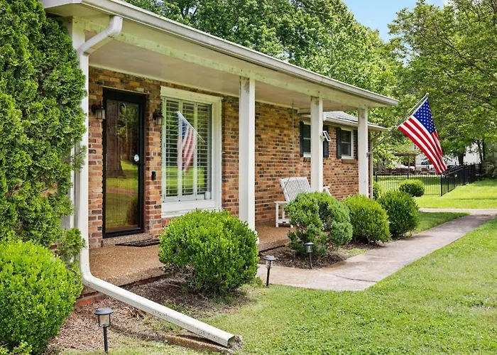 The Sunset Grove, Peaceful Suite With Sunset Porch Near Historic Downtown Franklin