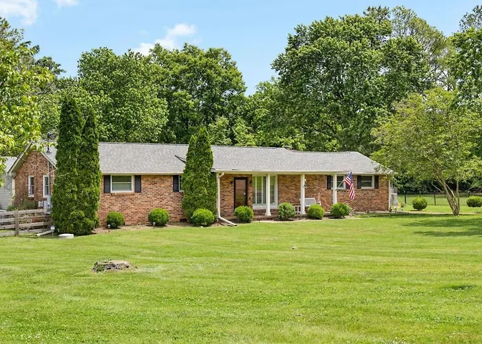 The Sunset Grove, Peaceful Suite With Sunset Porch Near Historic Downtown Franklin