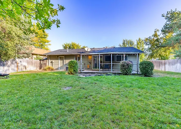Cozy Boise Home With Private Yard And Game Room