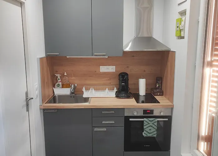 Petite maison avec jardin