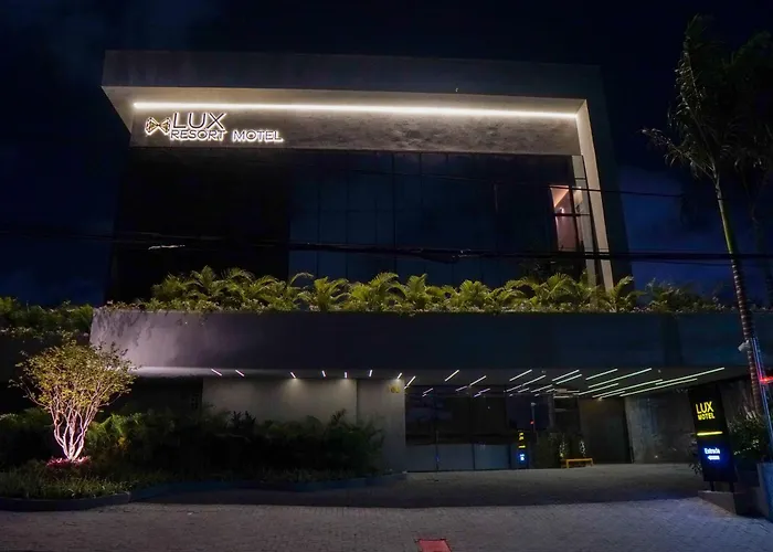  Lux Resort