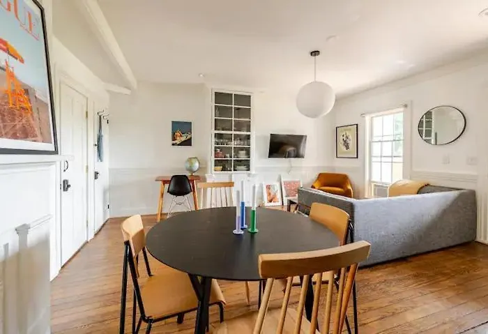 1Br Hudson Apartment 3Min Walk To Warren St For Two