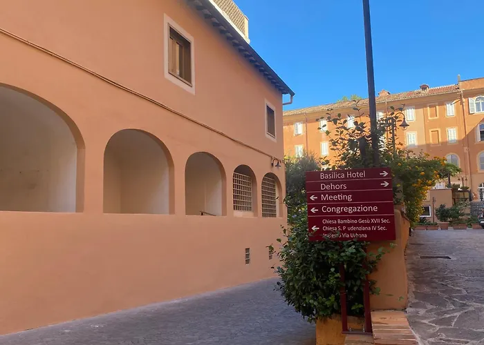 Albergo centrale: Basilica Hotel