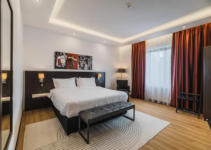 B&B only: Republique