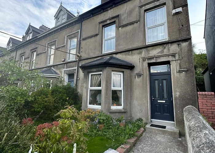 Guest house: Fern House