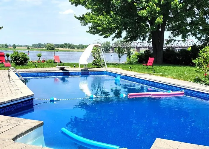 Villa Delrose Waterfront - No party