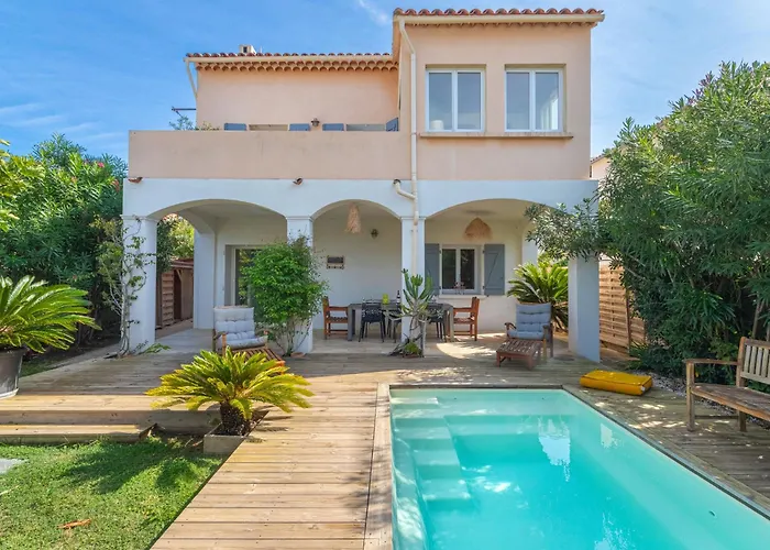Holiday Home La Maison Du Port By Interhome