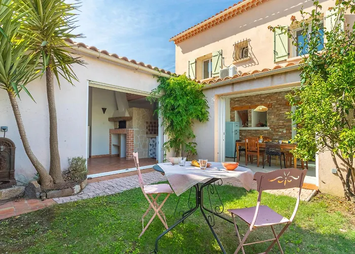 Holiday Home La Maison Du Port By Interhome