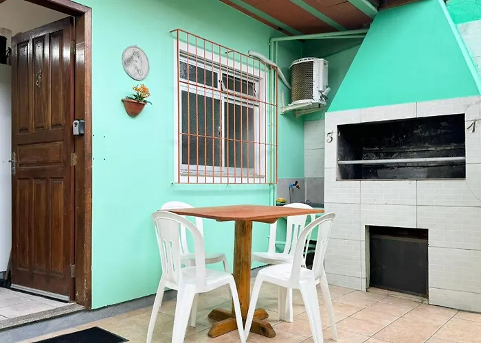 Residencial Amizade - Praia da Pinheira - PLH001