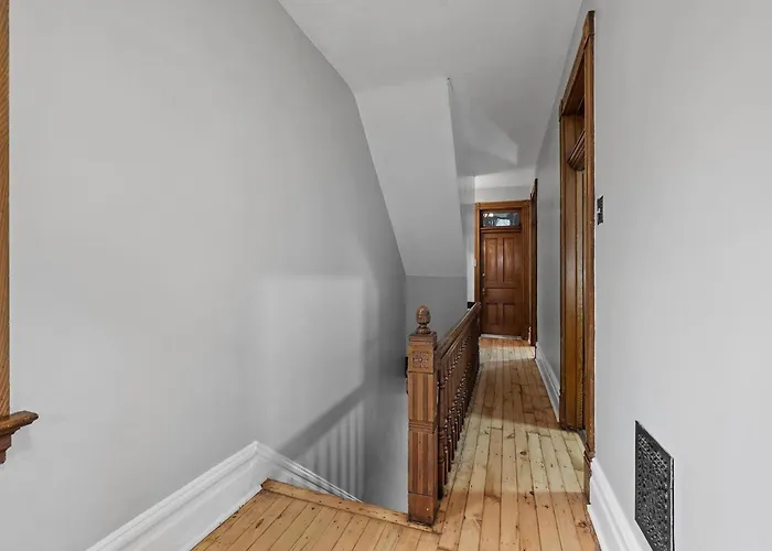 Oakland, Pittsburgh !E Cozy And Stylish Private Bedroom With Shared Bathroom