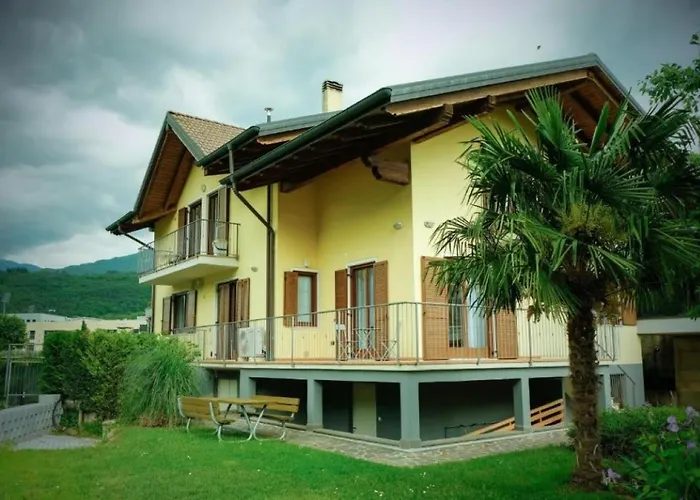 Countryhouse Verso