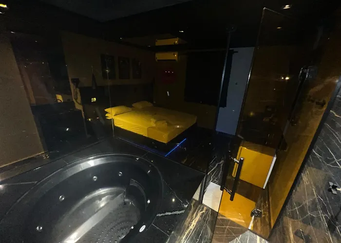 Motel Contigo