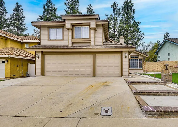 2 Mi To Victoria Gardens: Rancho Cucamonga Haven