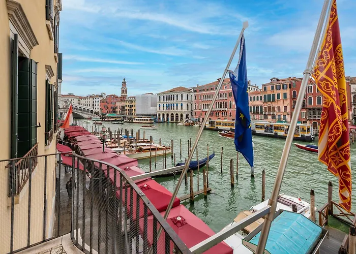 Hotel boutique: H10 Palazzo Canova