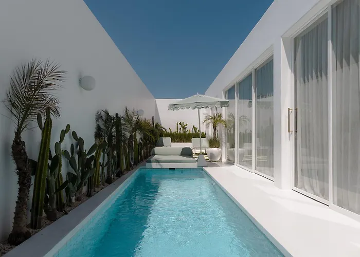 Lodge: The Cali Villas Canggu