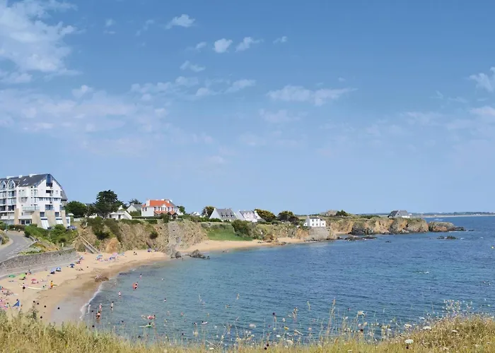 Nice Apartment In Clohars-Carnoet With Wifi