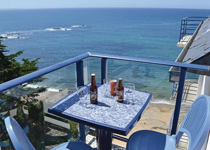 Nice Apartment In Clohars-Carnoet With Wifi