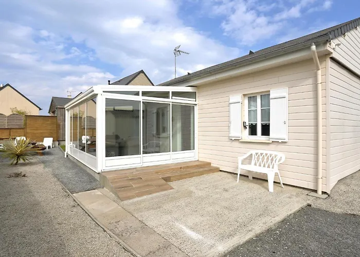 Gorgeous Home In Creances-Plage