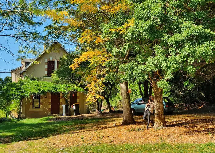 Marcart, sur le sentier du Miosson Saint Benoit