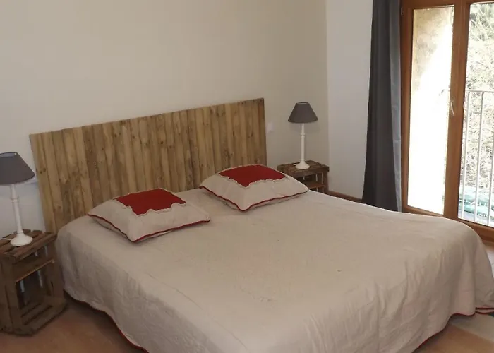 Gîte 3* Saint Guilhem Le Desert Chez Marius