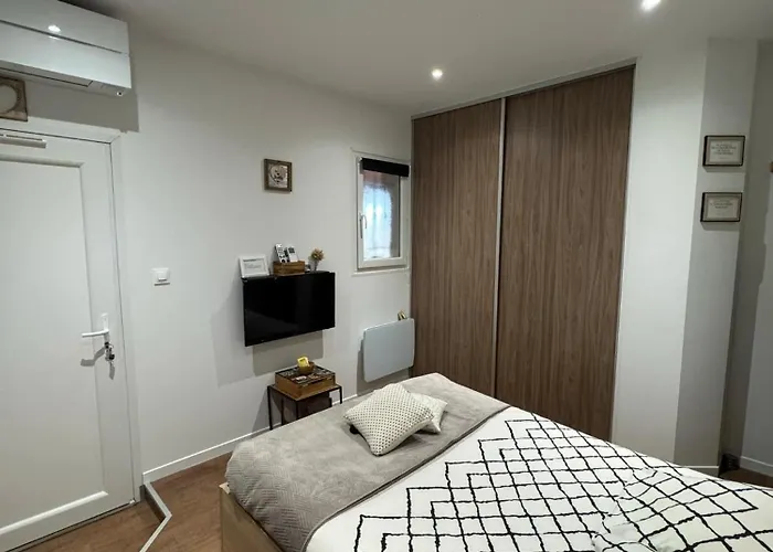 Chambre indépendante avec kitchenette extérieure