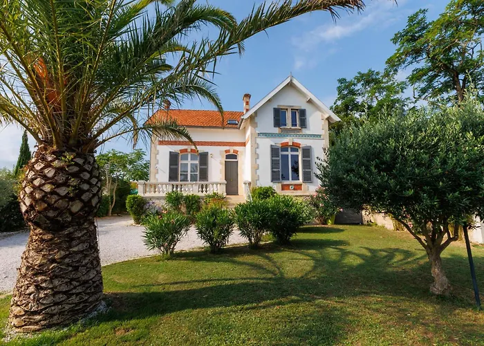 Villa 4* Vue Mer Piscine Spa