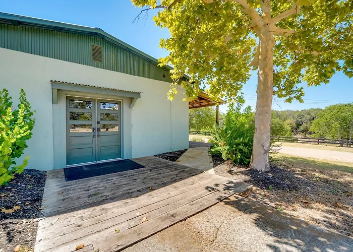 Secluded Blanco Home W/ Private River Access!