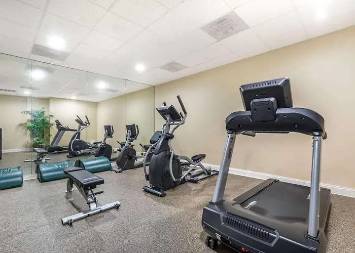 Beach hotel: Best Western Ocean City Hotel And Suites