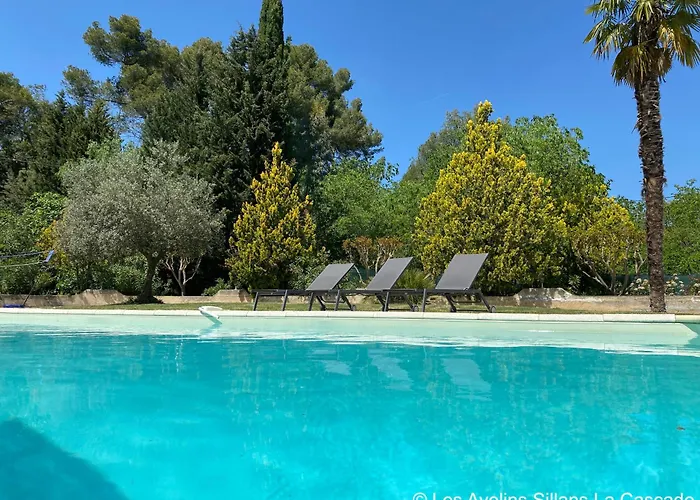 Charmant Studio avec Piscine Privative sur 1500m2 de Terrain Proche Cascade de Sillans VAR Verdon