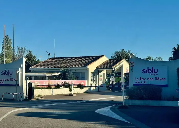 Mobile Home 450 4-6 pers Camping Le Lac des Rêves, face au lac, Wifi, Clim, Piscines