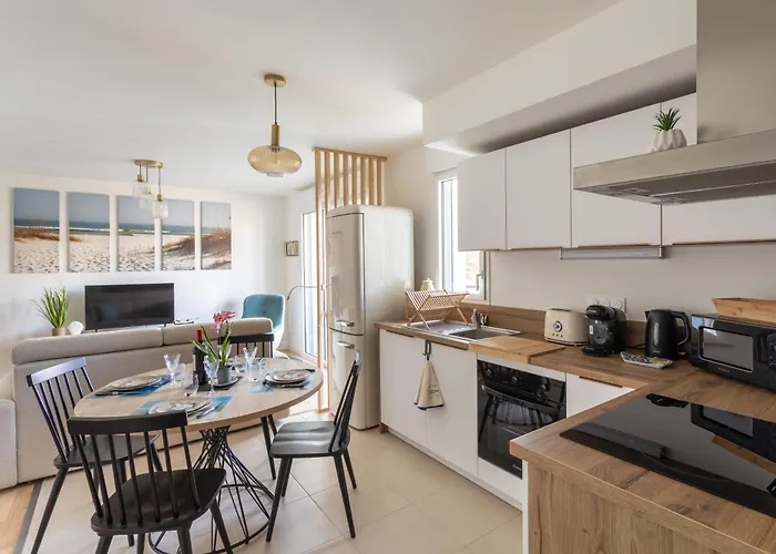 Les pins 205 - Appt 400m de la plage