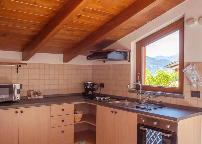 Larius Apartment - Como Lake View - Free Parking