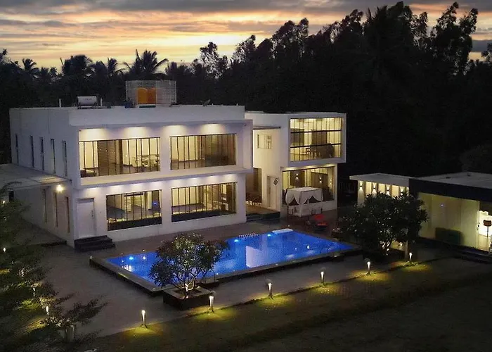 Vacation home: Magnolia - Luxury 3Br Private Pool Villa By Jade