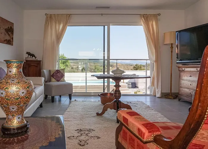 Lovely Home In Saint Chinian
