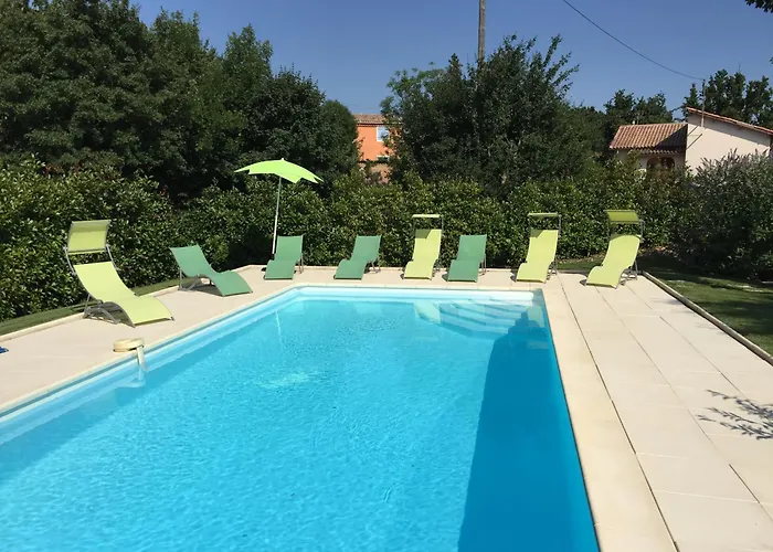 Villa neuve piscine chauffée - St Vallier de Thiey