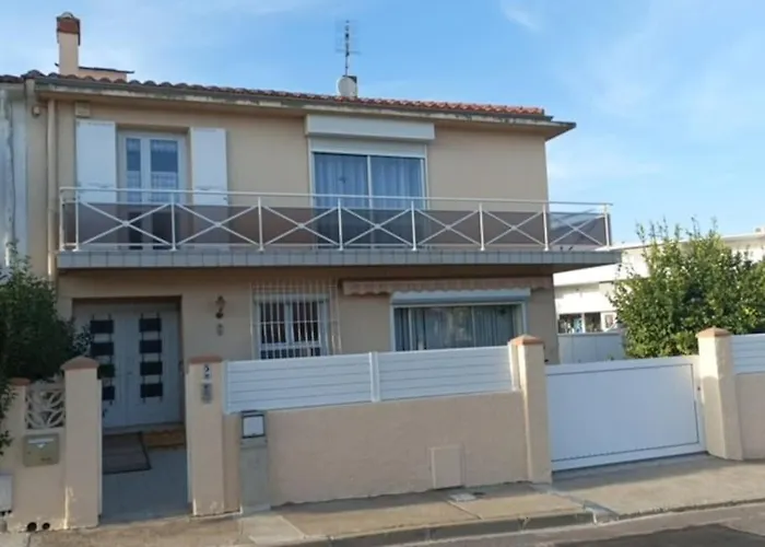 Appartement- étage villa - Villeneuve de la Raho
