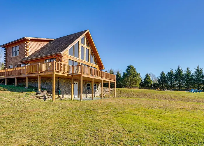 Brushridge Mountain House: Ski, Hike & Fish