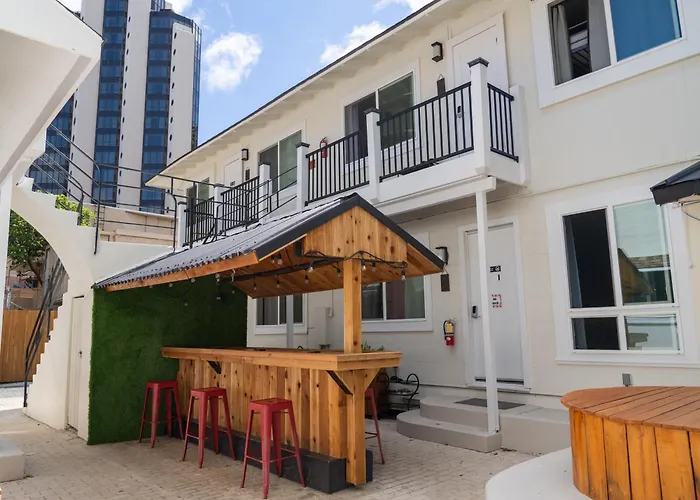 The Hostels Aloh Seaside Women'S