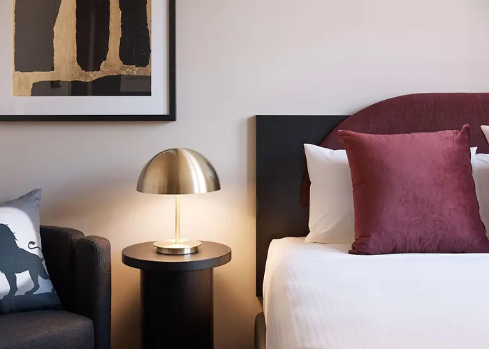 Family Hotel: The Capitol Hotel Sydney