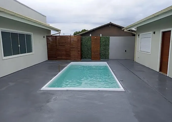 Casa de Praia Com Piscina Aquecida