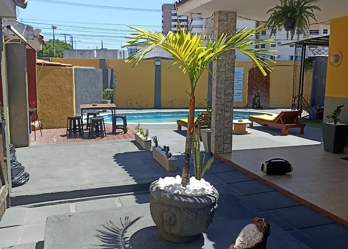 Dani Hostel e Suítes